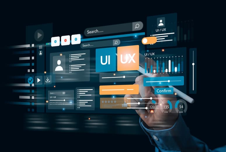 Hero Bild Laptop mit SEO-Daten